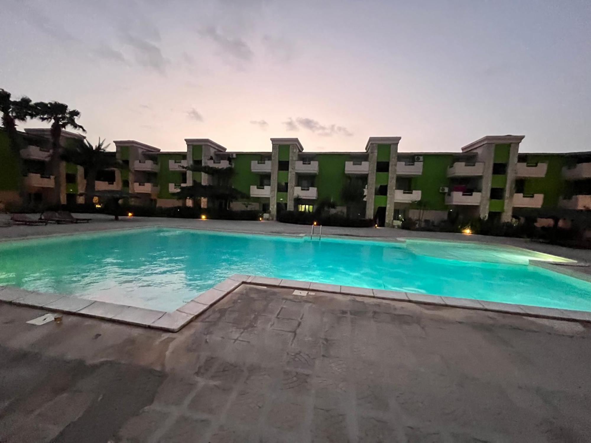 Cozy Apartment With Pool, Near Beach And Center Santa Maria Luaran gambar
